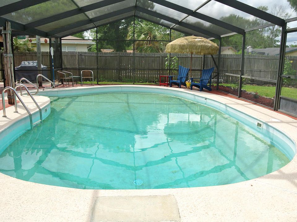 1st image of 6127 Hill View Ct