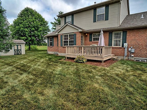 4th image of 5 Green Knoll Dr
