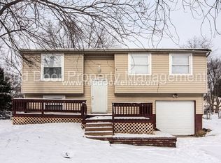 11340 E Dunshire Dr, Indianapolis, IN