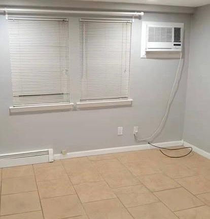 2nd image of 2179 Roosevelt Ave