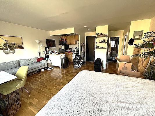 4th image of 312-316 E 30th St #8B