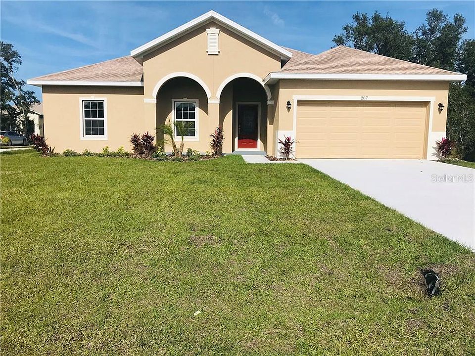 1st image of 207 Elm Ct