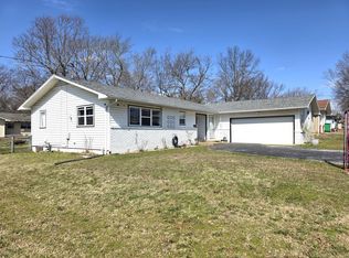1967 S St Charles Avenue, Springfield, MO 65804