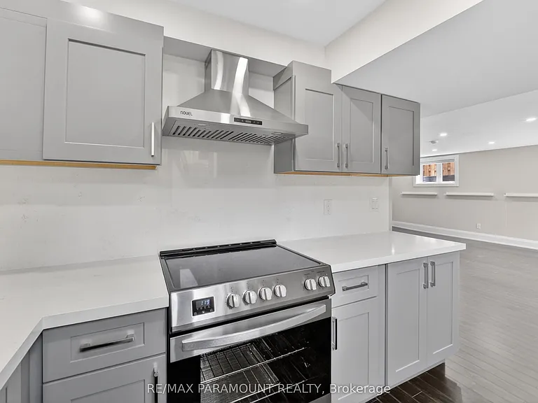 38 York Rd — Photo 8