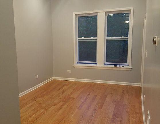 3rd image of 1742 W Superior St #2