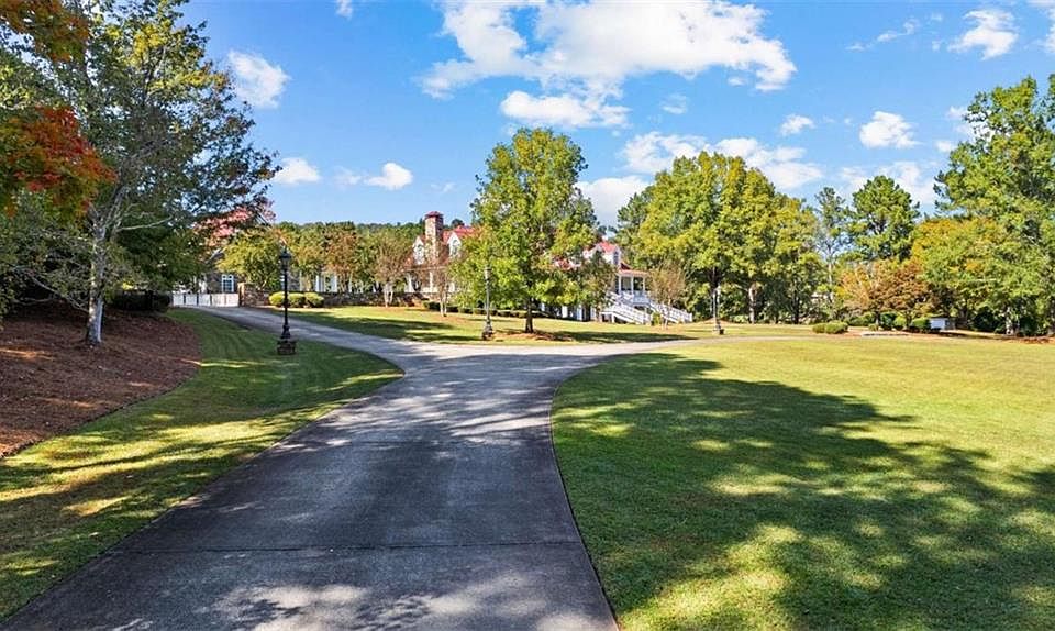 61st image of this home