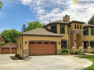 7201 Springfield St, Prairie Village, KS 66208