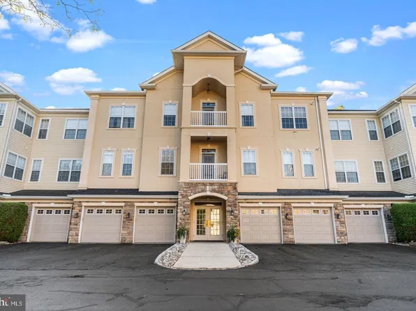 1 Falcon Dr Suite 206, Holland, PA 18966