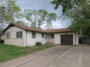602 Carl Ave, Salina, KS 67401