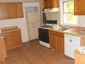 2nd image of 21 Brewster Dr