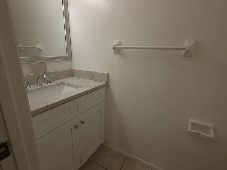 151 Garden Dr — Photo 1