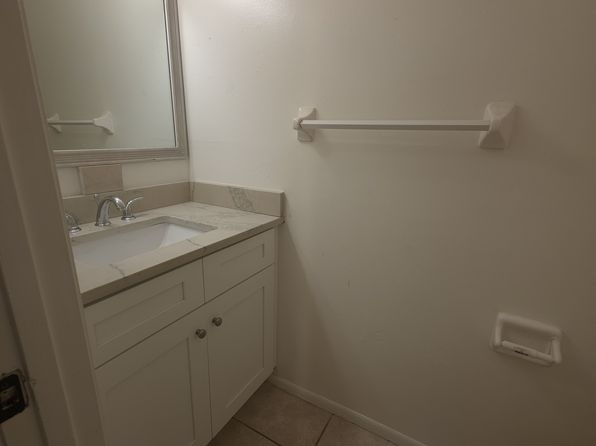 151 Garden Dr