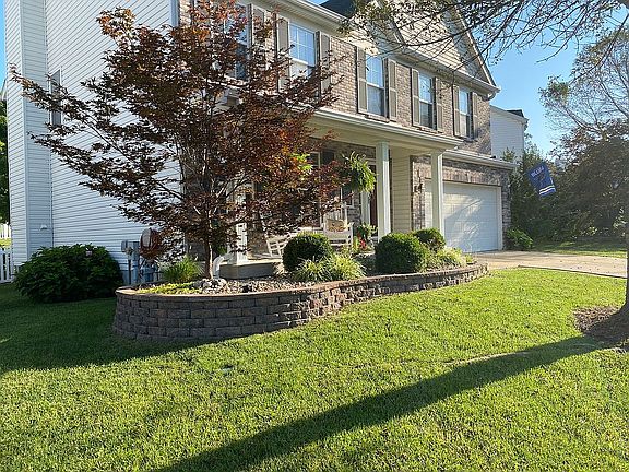 2nd image of 5866 Birchmont Place Dr