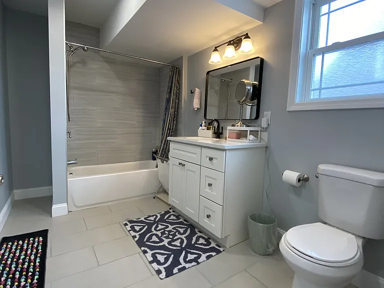 25-27 Albion St #2 — Photo 15