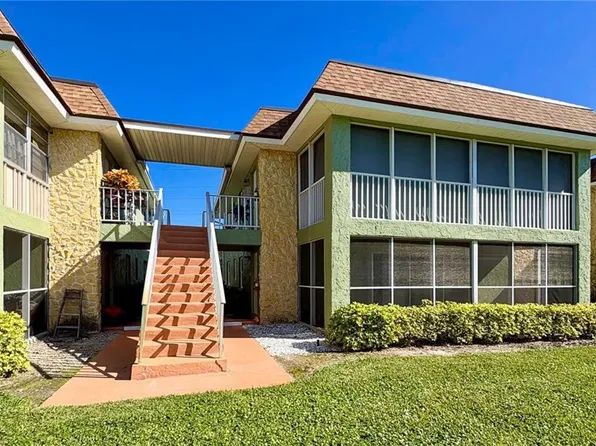 1400 Pompei LN #53, NAPLES, FL 34103