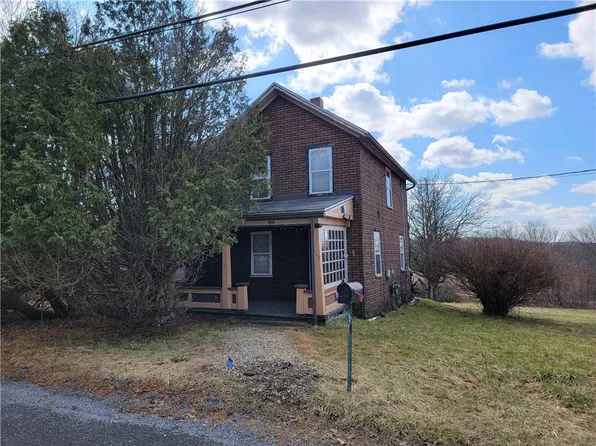 512 S Main St, Punxsutawney, PA 15767