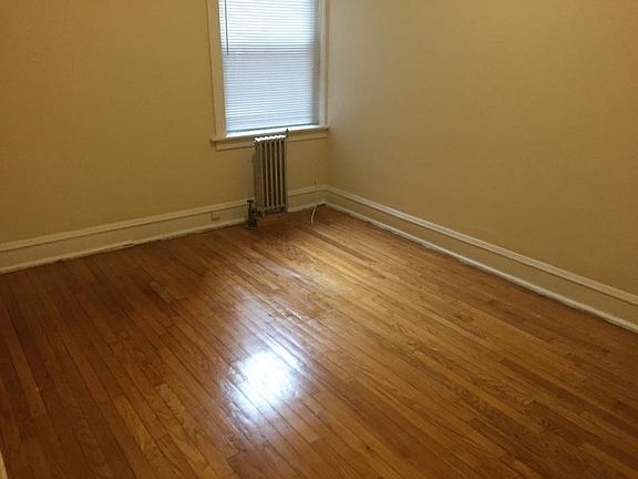 3rd image of 8001 S Drexel Ave #1