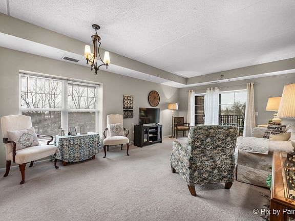 5th image of 440 W Mahogany Ct Unit 312