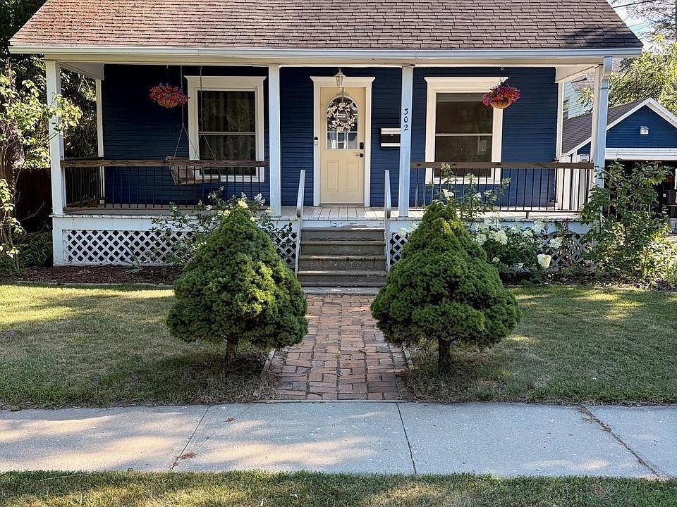 1st image of 302 High St