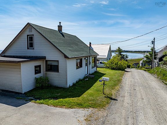 2nd image of 79 Mosher Rd