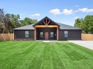 1008 N 5th St, Waco, TX 76707