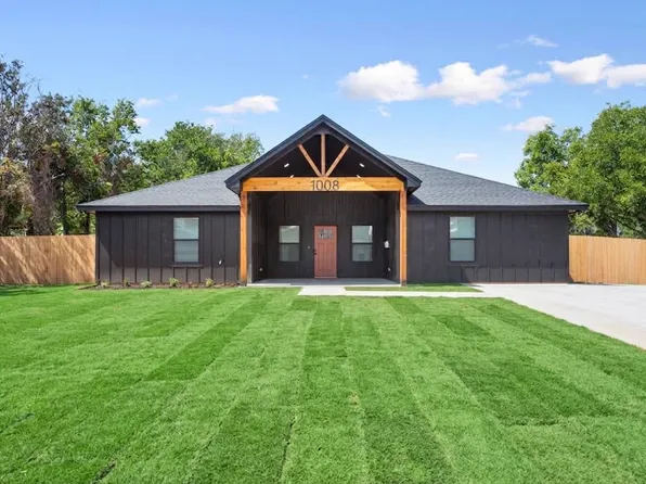 1008 N 5th St, Waco, TX 76707