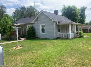 562 Garrett Rd, Eden, NC 27288