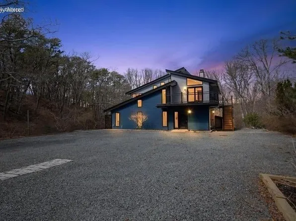 86 Harry Kemp Way, Provincetown, MA 02657