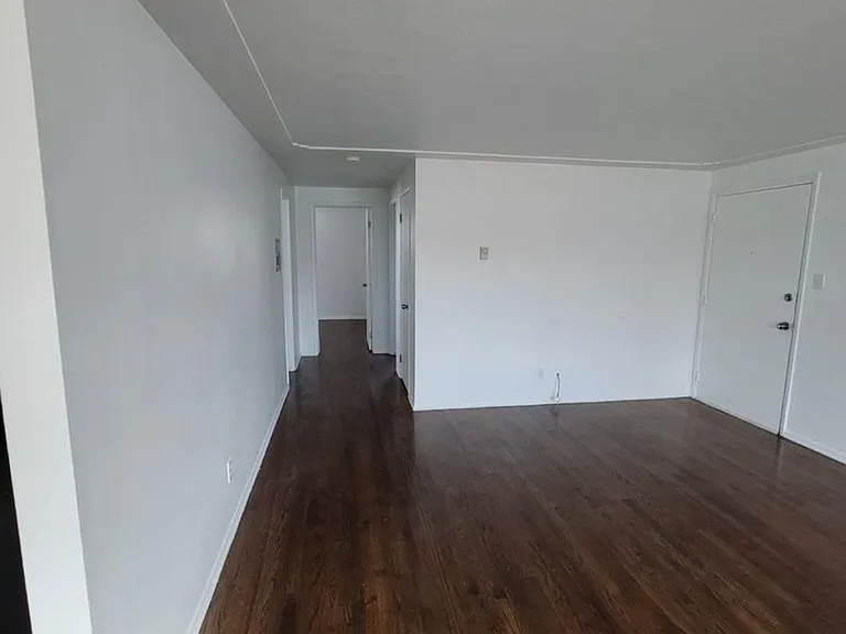5920 Yukon Ct #4 — Photo 6