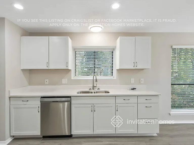 2120 Hunters Ridge Dr — Photo 10