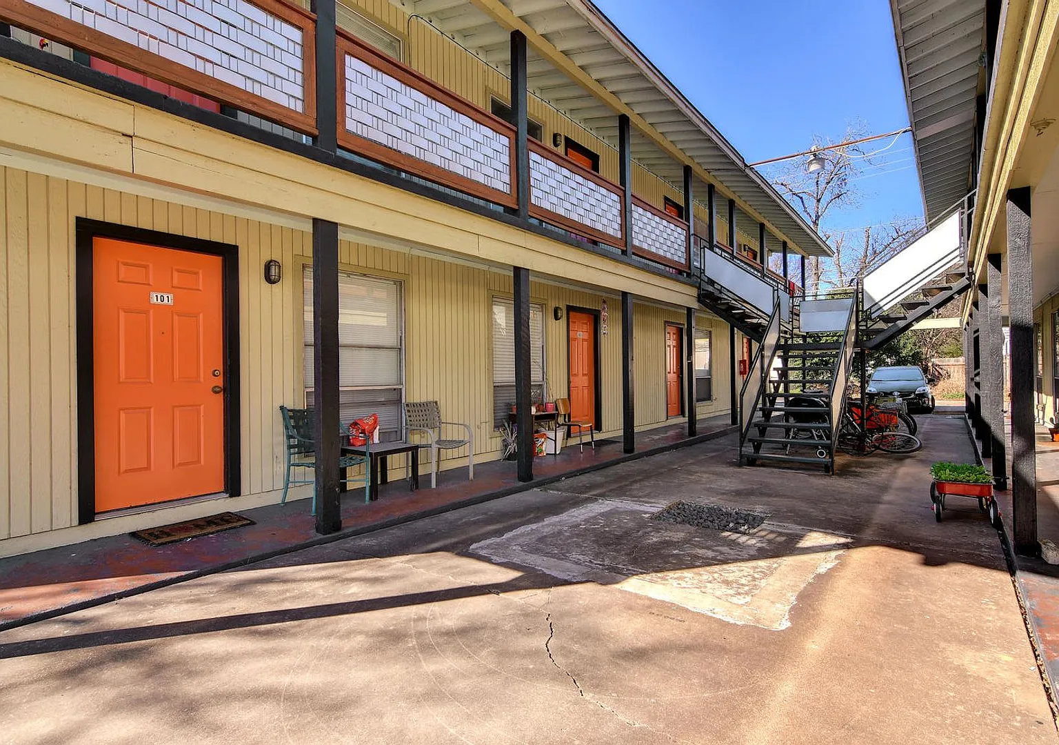 5012 Duval St. — Photo 4