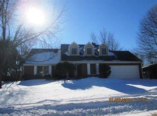 6 Deer Run, Rock Island, IL 61201
