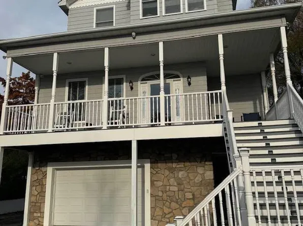 3632 Bay Dr, Middle River, MD 21220