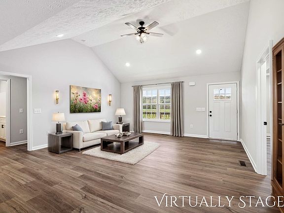 5th image of 1508 Ellie Claire Way
