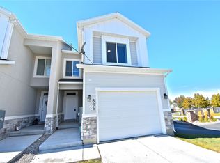885 N Glen Eagles Ct, Tooele, UT 84074