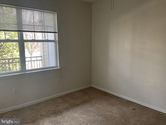 3rd image of 12953 Centre Park Cir APT 224
