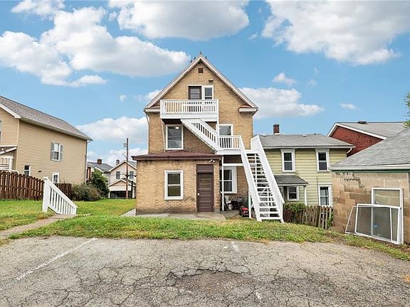 2nd image of 328 James St
