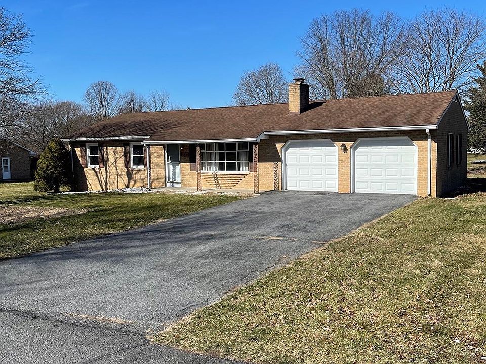 1st image of 17810 Bluebell Dr