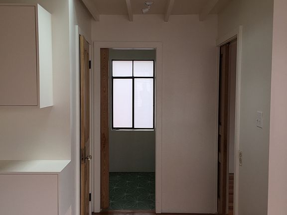 5th image of 1310 Esplanade Ave #3