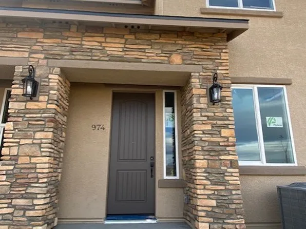 974 Villa St, Carson City, NV 89701