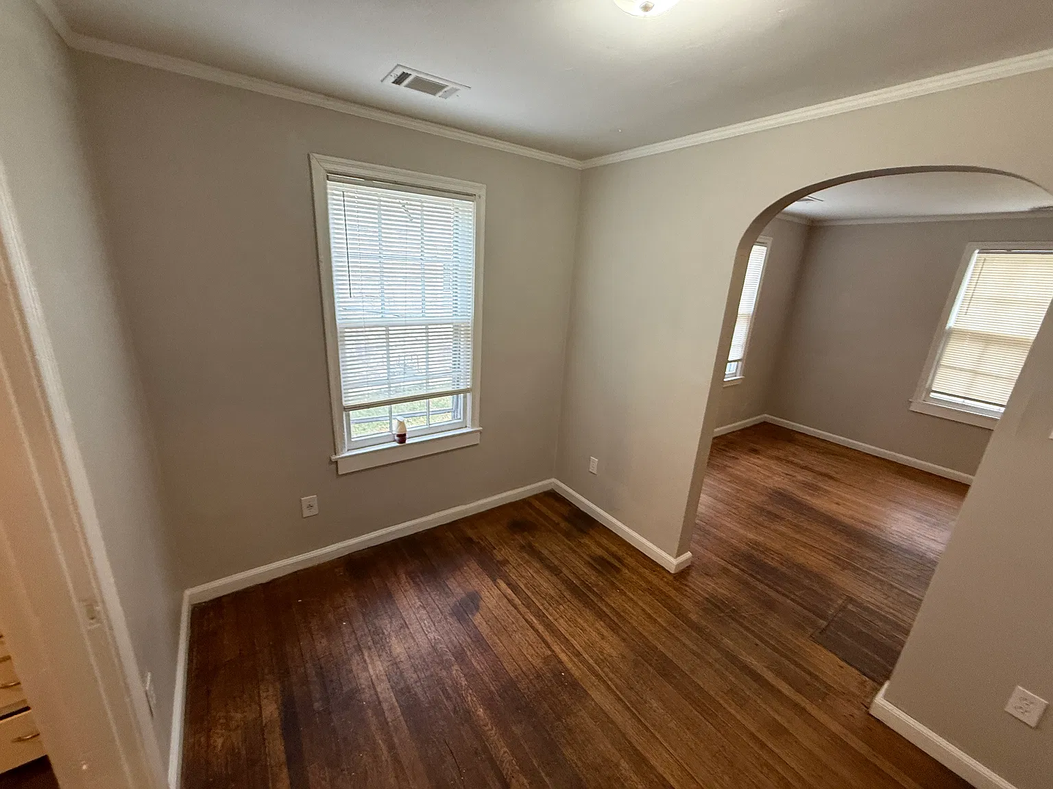 3 bed, 1341 sqft, $1,300 — Photo 4