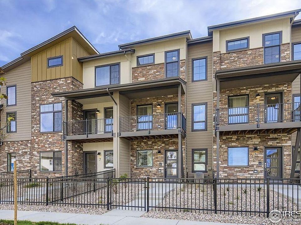 1st image of 919 Schlagel St #6