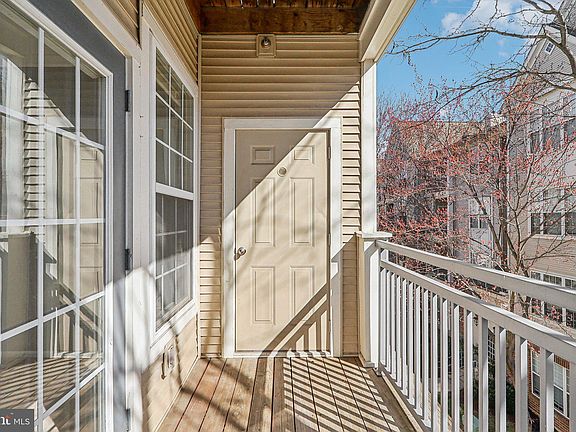 5th image of 3003 Nicosh Cir Unit 3310