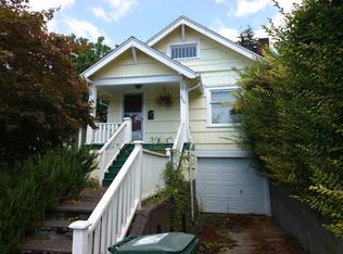 2326 N 57th St, Seattle, WA 98103