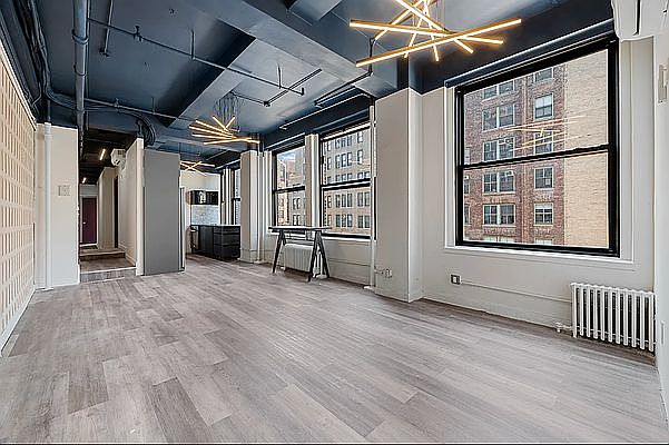 1st image of 261 W 30th St #6