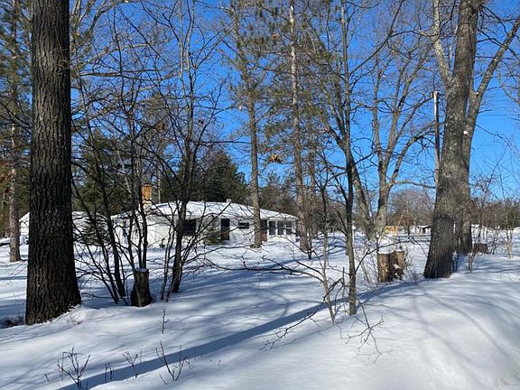 4th image of 921 N Jewell Dr