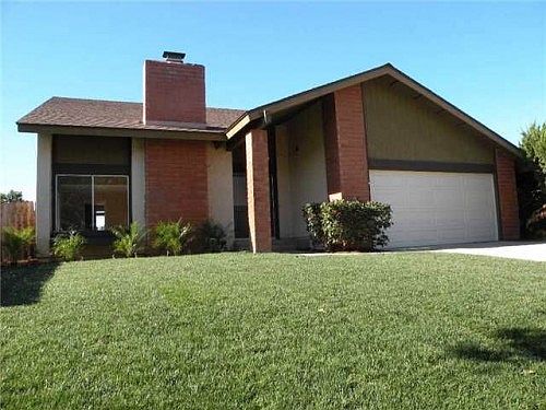 1st image of 2041 Camino Dr