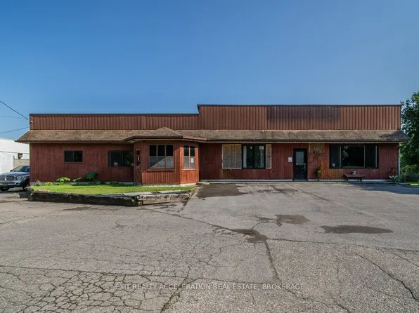 108 Dundas St, Deseronto, ON K0K 1X0