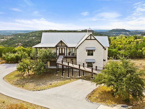 2nd image of 1600 Brushy Ridge Trail