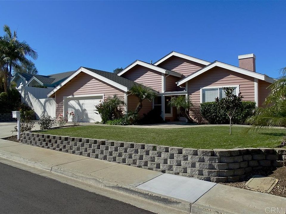 2nd image of 1048 La Sombra Dr